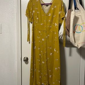 Universal Thread Midi Floral Dress